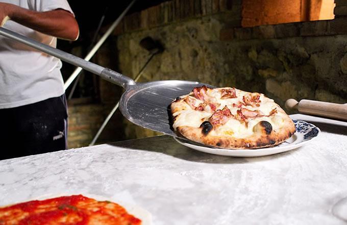 Tuscan pizza